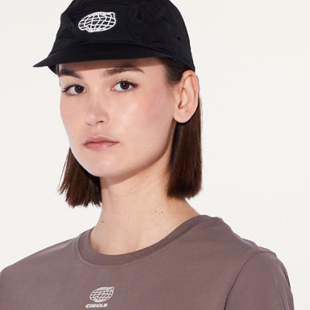 CIRCLE Smooth Operator Crop T-Shirt 2.0 - Women's 6