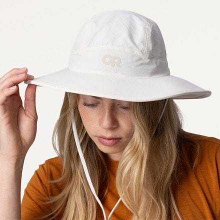 Outdoor Research Oasis Sun Hat - Women's 3