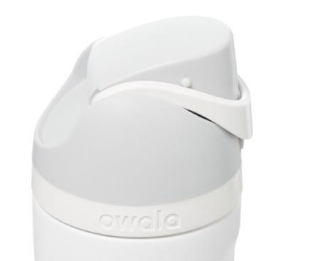 Owala FreeSip Vacuum Water Bottle - 24 fl. oz. Interior (Shy Marshmallow)