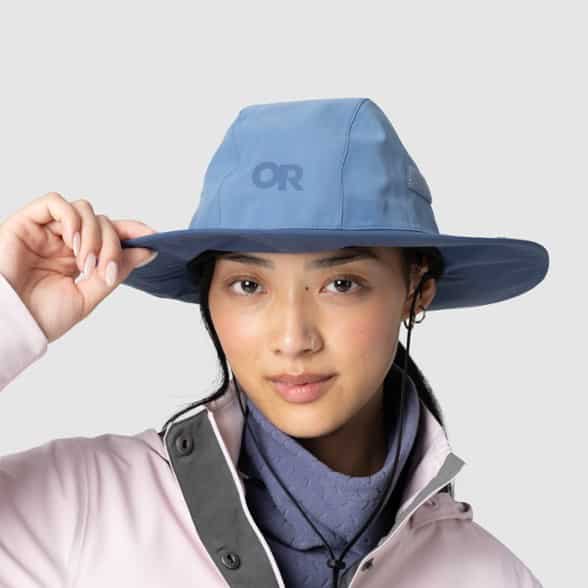 On Body Image of color Ascent Blue/Skyline