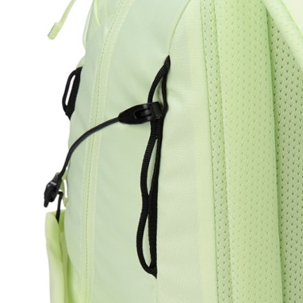 Arc'teryx Mantis 16 Pack 5