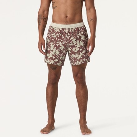 Vuori Maverick Volley Shorts - Men's 1