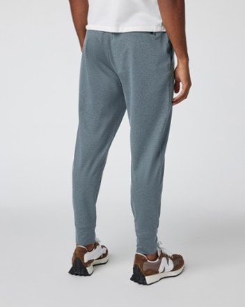 Vuori Sunday Performance Joggers - Men's 2