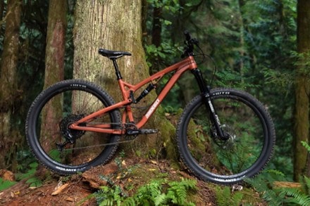 Diamondback Release 29 1 Mountain Bike 8