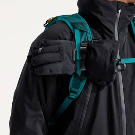 The North Face Snowdrift 22 + 6 Snow Pack 8