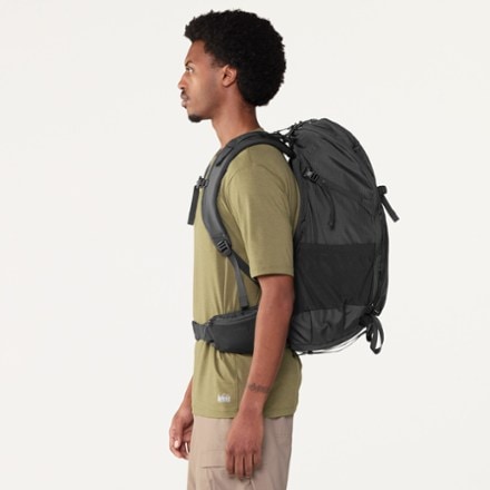 REI Co-op Trail 40 Pack - Men's 2