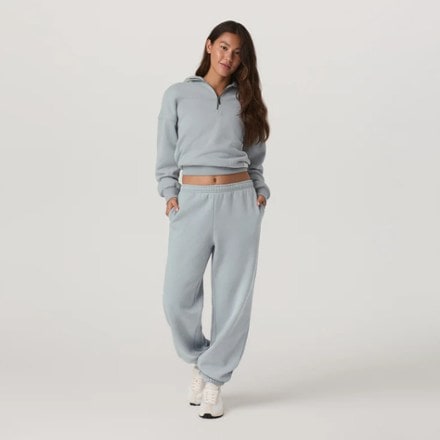 Vuori Restore Classic Sweatpants - Women's 3