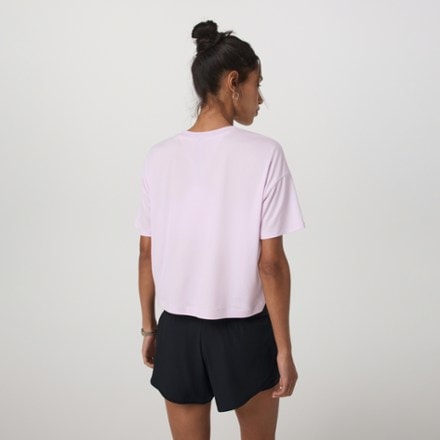 Vuori Energy T-Shirt - Women's 2