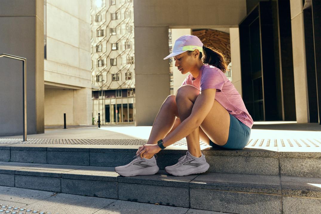 Location Image for Glycerin StealthFit 21 Road-Running Shoes - Women's