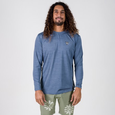 Men's Rash Guards: Short-sleeve & Long-sleeve Rashguard Shirts | REI Co-op