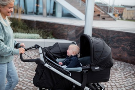 Thule Urban Glide Bassinet 5