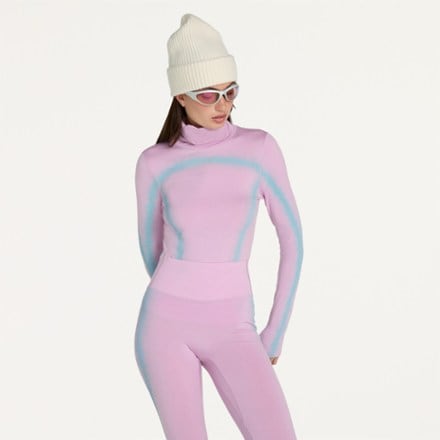 SENIQ Warmup Merino Turtleneck Base Layer Top - Women's 1