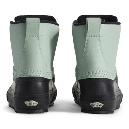 Vans Standard Mid Snow MTE Boots - Women's 2