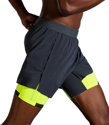 Brooks Run Visible 5" 2-in-1 Shorts - Men's 3