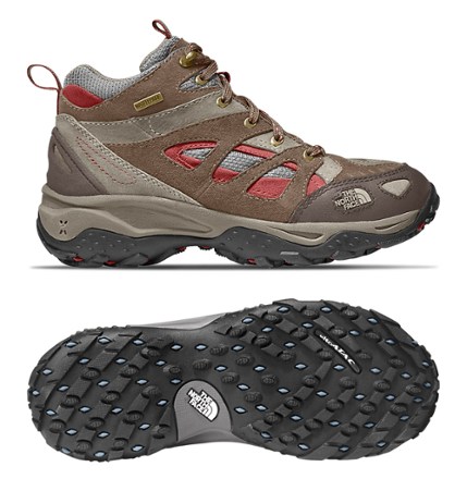 kids cross training shoes