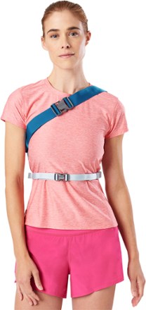 Nathan Limitless Run 2 L Hydration Sling 1