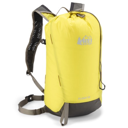 REI Co-op Flash 18 Pack 0