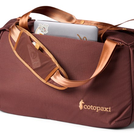 Cotopaxi Viaje 35 L Travel Duffel Bag 2