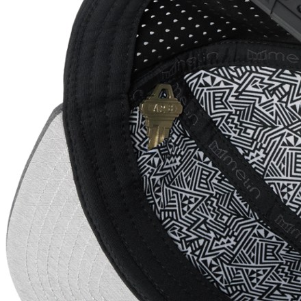 melin Trenches Icon Hydro Hat 9