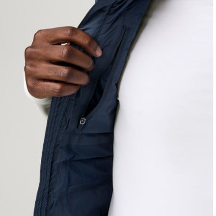 Vuori Steadfast Down Vest - Men's 6