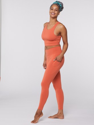 Best Form Fitting Yoga Pants