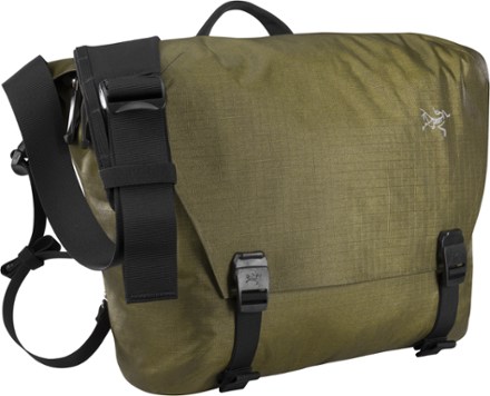 arcteryx courier 15