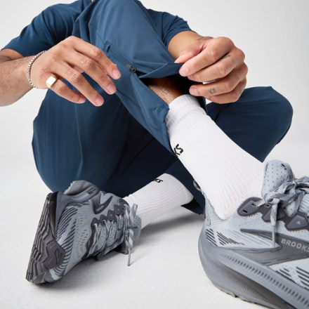 Brooks Canopy Pants - Men's 4