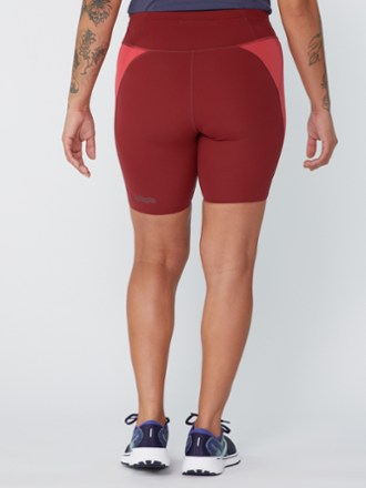 Janji Pace 7" Shorts - Women's 2