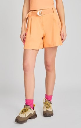 SENIQ Trailmix Shorts - Women's 1