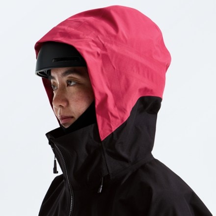 The North Face Summit Verbier GTX Jacket - Women's 4