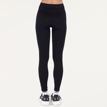 CIRCLE Keep The Flow Leggings 2.0 - Women's 1
