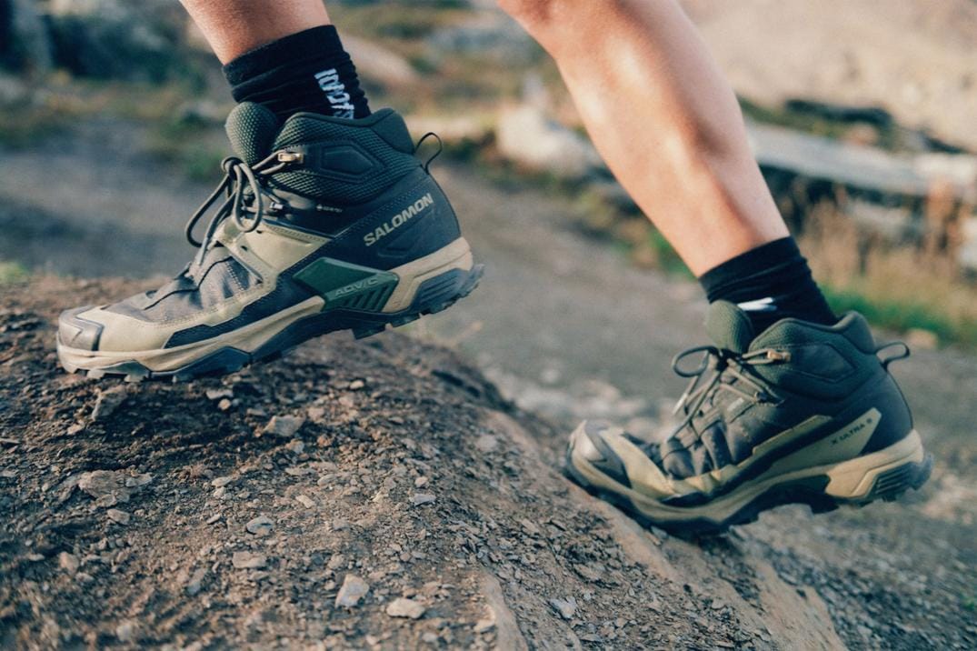 Location Image for X Ultra 5 Mid GORE-TEX Hiking Boots - Men's