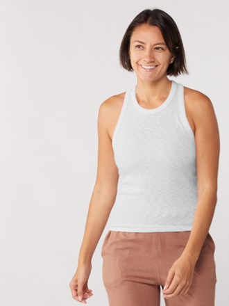 Vuori Sunrise High-Neck Tank Top - Women's 1