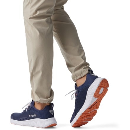 Columbia Castback PFG Sneakers - Men's 9