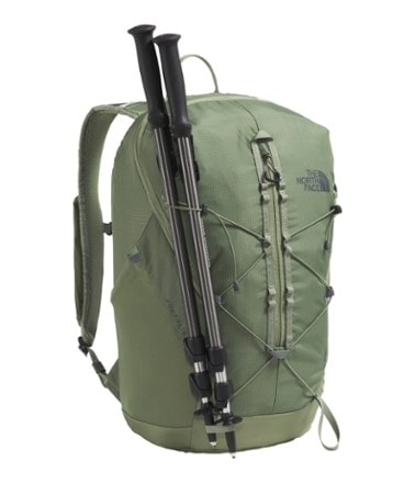 The North Face Borealis Trail 28 Pack 6