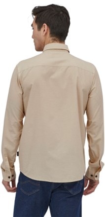 Patagonia Long-Sleeved Daily Shirt - Men's 2