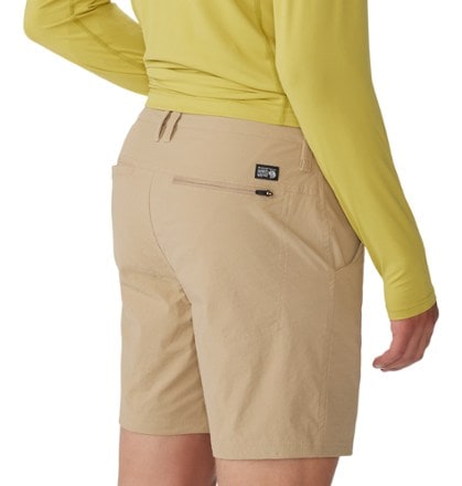 Mountain Hardwear Basin Trek Shorts - Men's 6