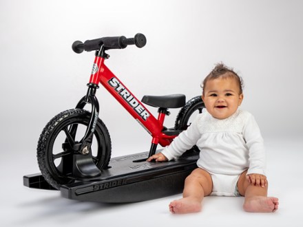 STRIDER Rocking Base - Kids' 2