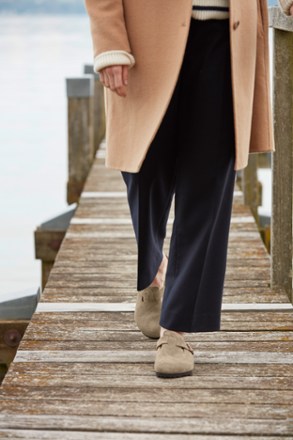 Location Image for Boston Soft Footbed Clogs - Women's