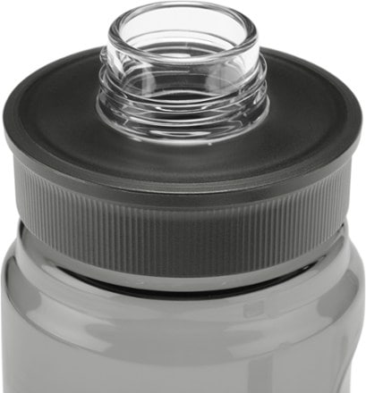 YETI Yonder Water Bottle with Yonder Chug Cap - 20 fl. oz. 3
