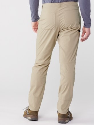 Men's Bjørndalen Hiking Pants Capers, Buy Men's Bjørndalen Hiking Pants  Capers here