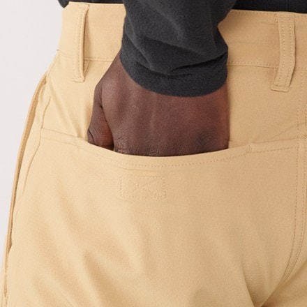 The North Face Rolling Sun Packable 7" Shorts - Men's 8