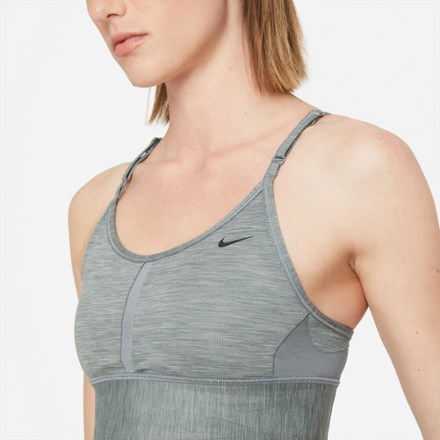 Nike Dri-FIT Indy Longline Bra 4