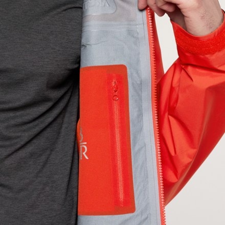 Arc'teryx Beta AR Jacket - Men's 5