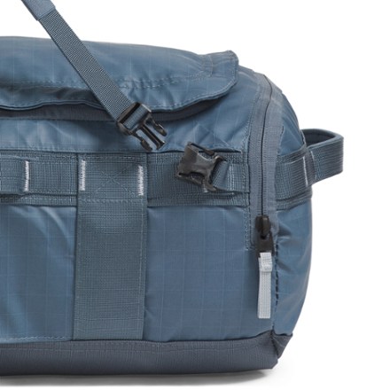 The North Face Base Camp Voyager Duffel - 32 L 6