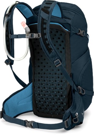 rei water backpack