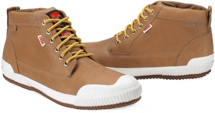 chrome storm boots