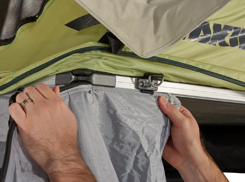 Detail Image of color Green