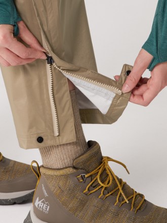 REI Co-op Trailmade Rain Pants - Women's 4