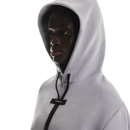 On Focus Tech Hoodie - Women's 4